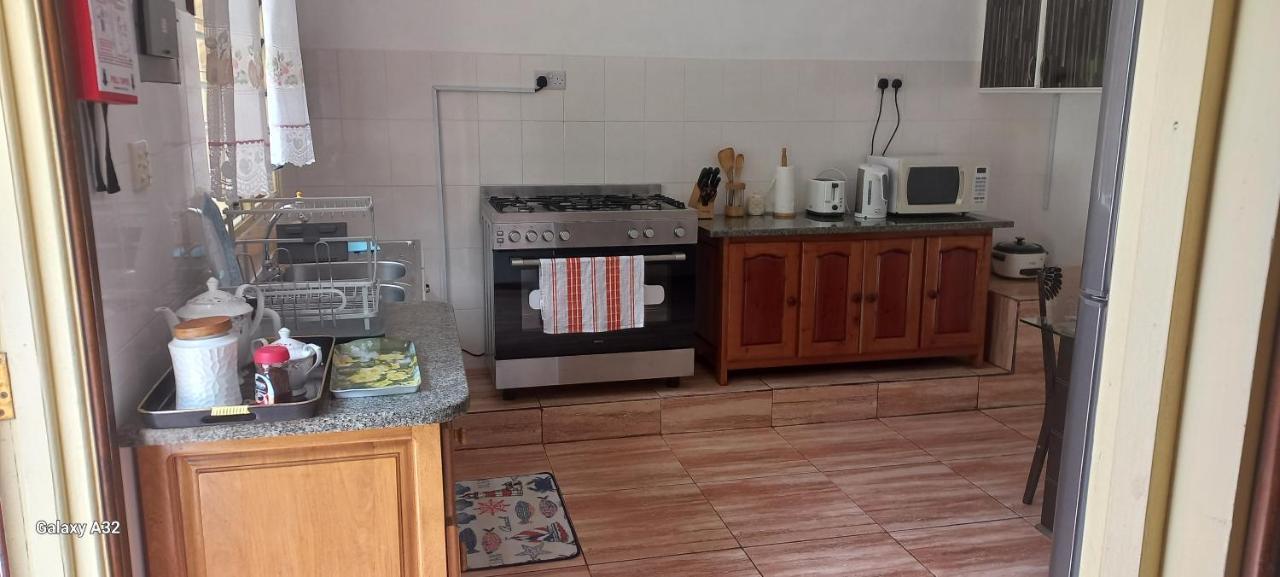 Loversnest Self Catering Anse aux Pins Exterior photo